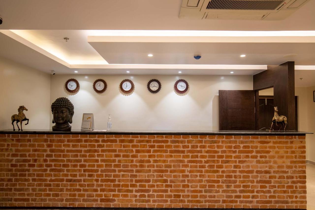 Hotel Palm International Butwal ภายนอก รูปภาพ